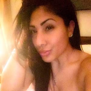 Meet your Posher, Dulce